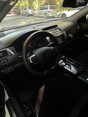 55: Toyota Camry: 2015 г., Автомат, Бензин — 6