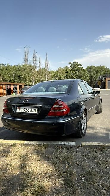 rolls royce phantom: Mercedes-Benz E-Class: 2002 г., 3.2 л, Автомат, Бензин, Седан — 4