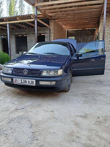 лак на авто: Volkswagen Passat: 1994 г., Механика, Седан — 3