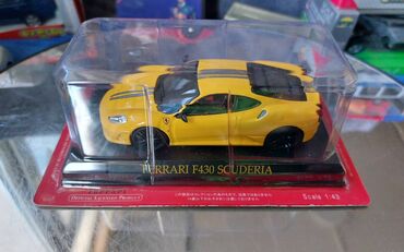 Avtomobil modelləri: Коллекционная модель Ferrari F430 Scuderia yellow black stripe 2007