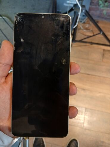 Samsung: Samsung Galaxy A06, 64 GB, rəng - Gümüşü, Barmaq izi