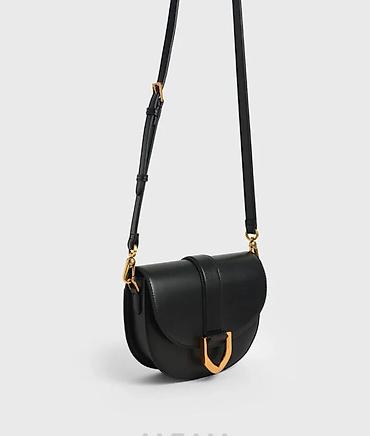Çantalar: Çiyin çantası, Charles & Keith, İşlənmiş — 3