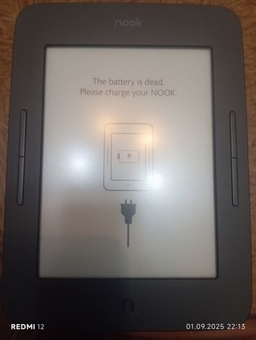 Ноутбуки: Barnes & Noble NOOK elektron oxuyucu - Model: BNRV520 - "Nook"