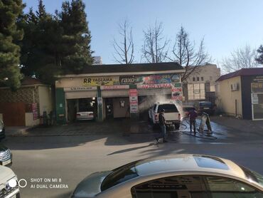 Digər kommersiya daşınmaz əmlakı: Həzi Aslanov metrosunun yaxınlığında yol kənarı olan,moyka (1boksdu) — 3