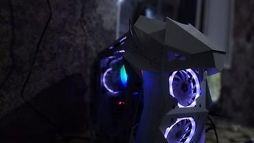 ps5 fat: Продаю игравой комп у него корпус 1 в Киргизии полный комплект ртх3060 — 7