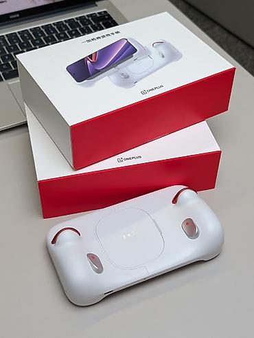 nintendo controller: Игровой контроллер от OnePlus. Поддерживаемые устройства: OnePlus 15 — 3