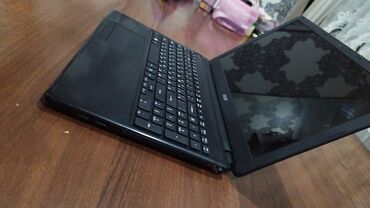 наклейка ноутбук: Ноутбук, Acer, 2 ГБ ОЗУ, Intel Celeron, 15 ", Б/у, Для несложных задач, память HDD