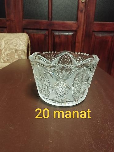 qab: Konfet qabı Hündürlüyü 10sm, eni 15sm — 1