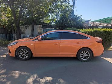 срочно саната: Hyundai Sonata: 2019 г., Автомат, Газ — 4