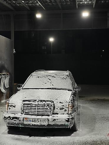 w210 крыло: Mercedes-Benz E-Class: 1989 г., 2.3 л, Механика, Бензин, Универсал — 4