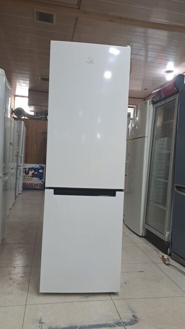 Soyuducular: İşlənmiş 2 qapılı Indesit Soyuducu Satılır