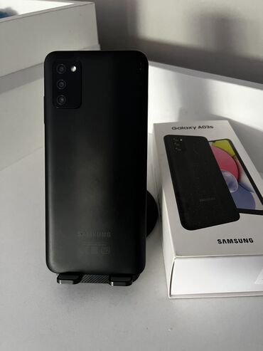 ми ош: Samsung Galaxy A03s, Б/у, 64 ГБ, цвет - Черный, 1 SIM