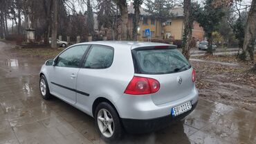 235 55 r17 m s: Volkswagen Golf: 1.4 l | 2006 г. Hečbek