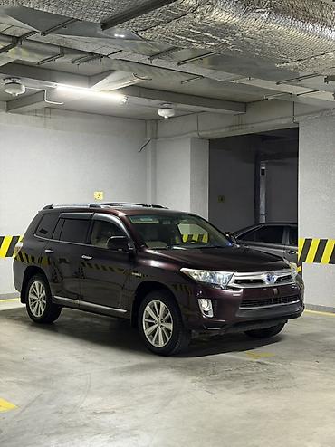 range tover: Toyota Highlander: 2012 г., 3.5 л, Автомат, Гибрид, Кроссовер — 1