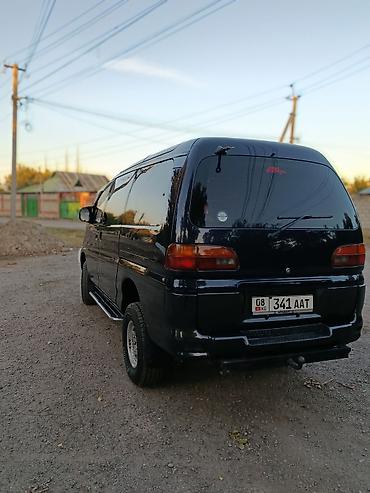 Mitsubishi: Mitsubishi Delica: 1994 г., 2.8 л, Автомат, Дизель, Минивэн — 3