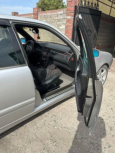 50 000: Mercedes-Benz E-Class: 1996 г., 3.2 л, Автомат, Бензин, Седан — 8