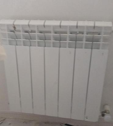 Alüminium radiator Divara quraşdırılan, ağ rəngli alüminium radiator — 1