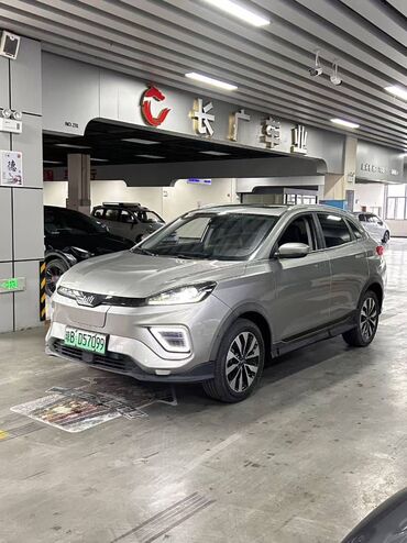 Weltmeister: Weltmeister EX5, 2021 г., 50000 км, Передний, На заказ — 2