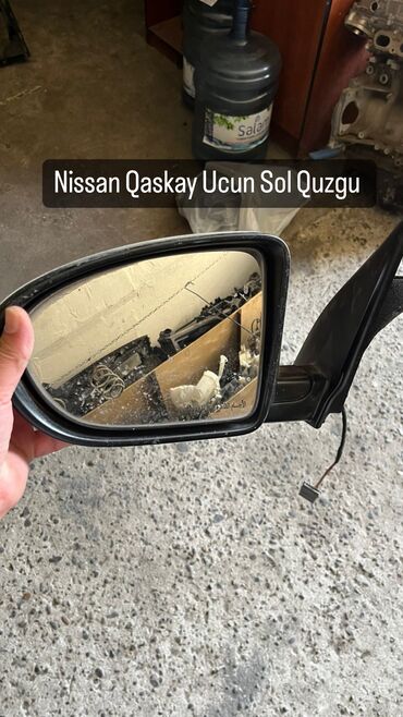 yan guzguler: Nissan Qasqay