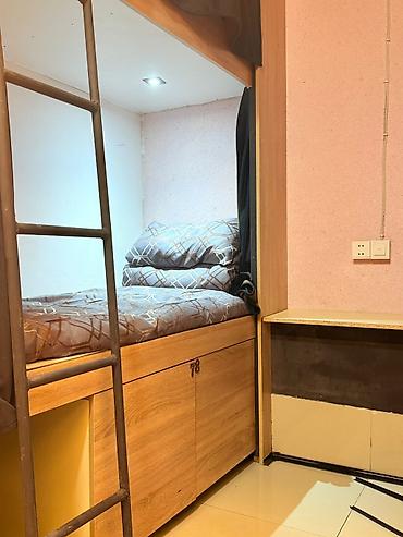 tek neferlik taxt: Kapsul tipli yataqxana çarpayıları – rahat və funksional yaşayış yeri — 1