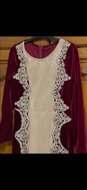 bordo haljina kombinacije: L (EU 40), bоја - Bordo, Drugi stil