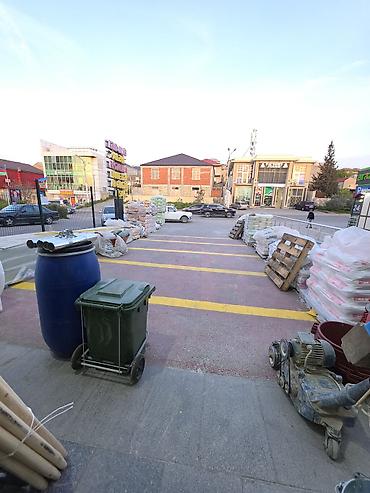 darojka satilir: Masazırda Sahibinden Yol Qırağı Hazır Kupçalı 221kv + 30kv olan Obyekt — 5