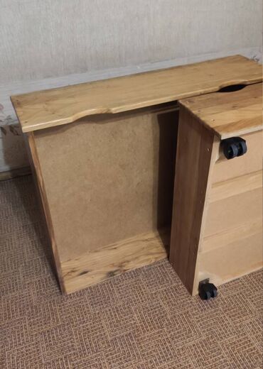 Двухъярусные кровати: Двухъярусная кровать, Б/у, С выкатной системой — 10