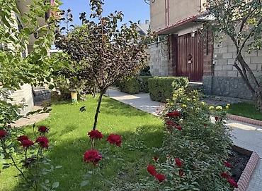 Долгосрочная аренда домов: 200 м², 4 комнаты — 9