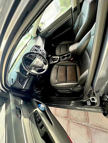 avante: Hyundai Avante: 1.6 l | 2017 il Sedan — 5