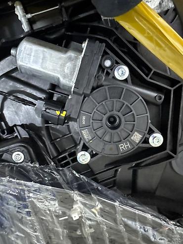 r bit: Механизм стеклоподъемника Заднее правое Hyundai, 2017 г., Б/у, Оригинал — 1