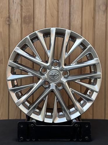 керамика авто: Литые Диски R 17 Toyota, Комплект, отверстий - 5, Новый — 4