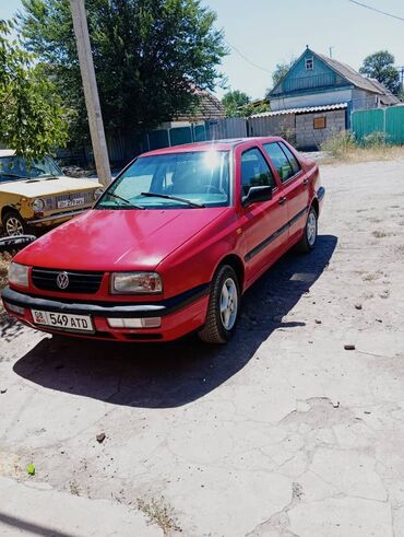 Volkswagen: Volkswagen Vento: 1994 г., 1.9 л, Автомат, Бензин, Седан