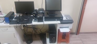 Digər kassa avadanlığı: Mağaza/kassa üçün tam iş masası avadanlıq dəsti Tərkib: - LG LCD — 2