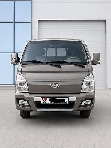 byd e1: Hyundai Porter: 2023 г., 2.5 л, Типтроник, Дизель, Бус — 3