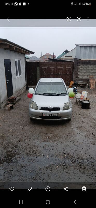 Toyota: Toyota Vitz: 2000 г., 1 л, Автомат, Бензин, Хэтчбэк