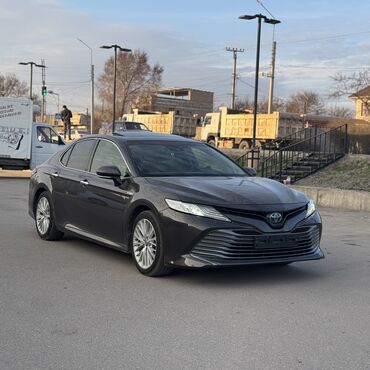 Toyota: Toyota Camry: 2018 г., 2.5 л, Вариатор, Гибрид, Седан