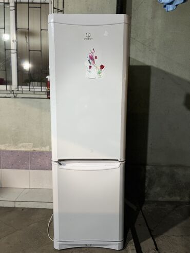 морозильная камера indesit: Холодильник Indesit, Б/у, Двухкамерный, 60 * 185 *