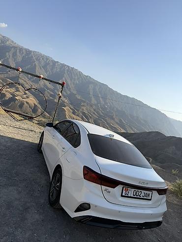 highlander platinum: Kia K3: 2022 г., 1.6 л, Автомат, Бензин, Седан — 1