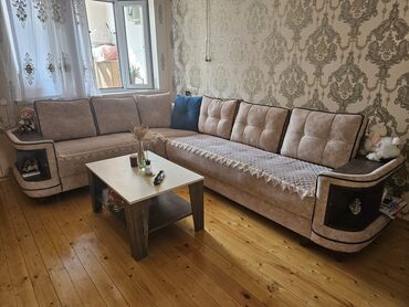 künc divan dəstləri: Künc divan fabrik malıdı təzə kimidir elədə istifadə olunmayıb