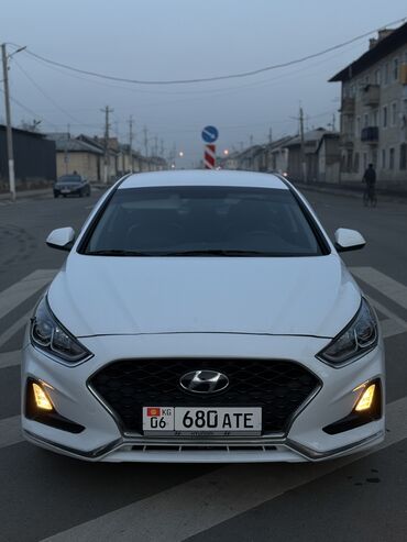 Hyundai: Hyundai Sonata: 2019 г., 2 л, Автомат, Газ, Седан — 2