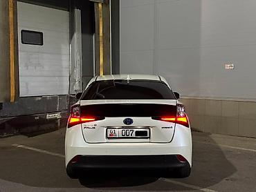 prius 30: Toyota Prius: 2019 г., 1.8 л, Гибрид, Хэтчбэк — 3