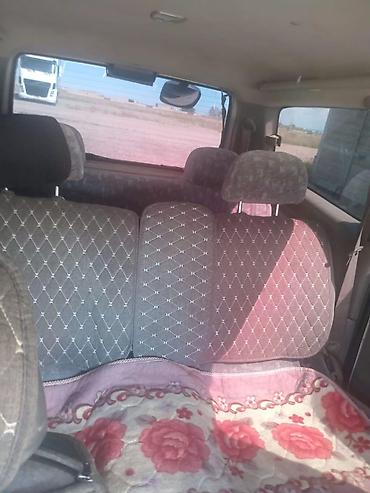 jazz 2009: Nissan Serena: 2000 г., 2 л, Автомат — 6