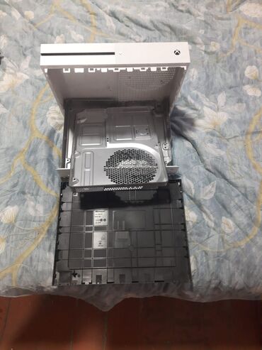 Xbox one s korpus корпус