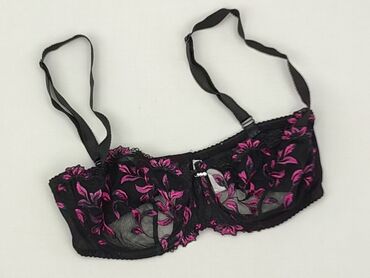 Underwear: Women`s bra, 65A