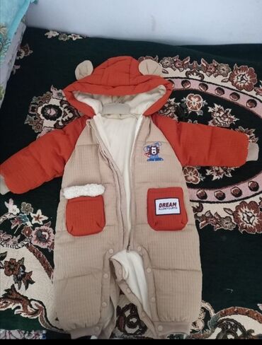 купить коляску анекс бу: Uşaq üçün isti kombinezon - Model: kapüşonlu, qulaqcıqlı dizayn -