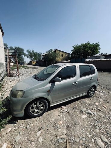 Daihatsu: Daihatsu YRV: 2003 г., 1.3 л, Автомат, Бензин