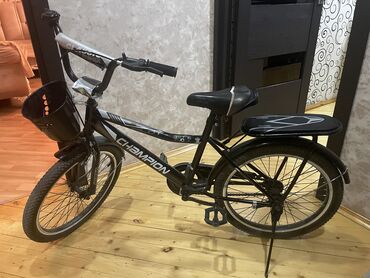 детские защитные шорты для роликов: İşlənmiş İki təkərli Uşaq velosipedi 20", Ünvandan götürmə