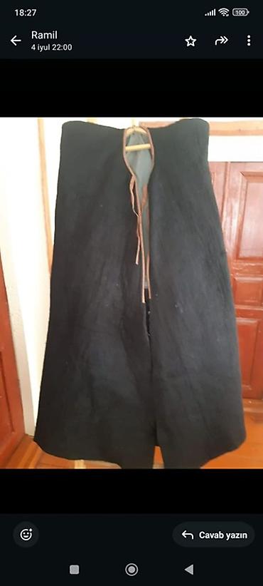 balıqcı geyimi: Qara rəngli yun kepenək (çoban paltosu) - Material: qalın, sıx — 1