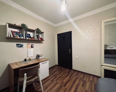 Həyət evləri və villaların satışı: Şüvəlan qəs. 4 otaqlı, 120 kv. m, Yeni təmirli — 5