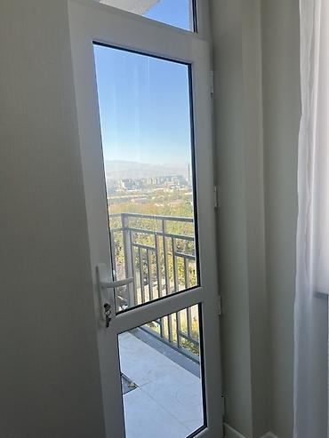 12 мик: Студия, 30 м², Индивидуалка, 12 этаж, Дизайнерский ремонт — 9
